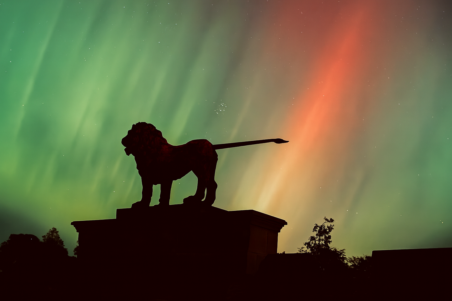 Lion Bridge, Alnwick - Northern Lights October 2024