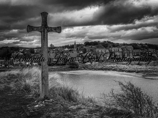 Alnmouth - Church Hill B&W